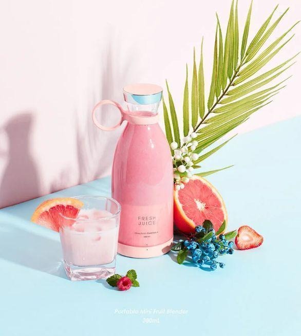 Portable 6 Blades Mini Bottle Juicer | USB Rechargeable Smoothie Blender | Powerful Personal Fruit Mixer For Travel, Gym & Home Use